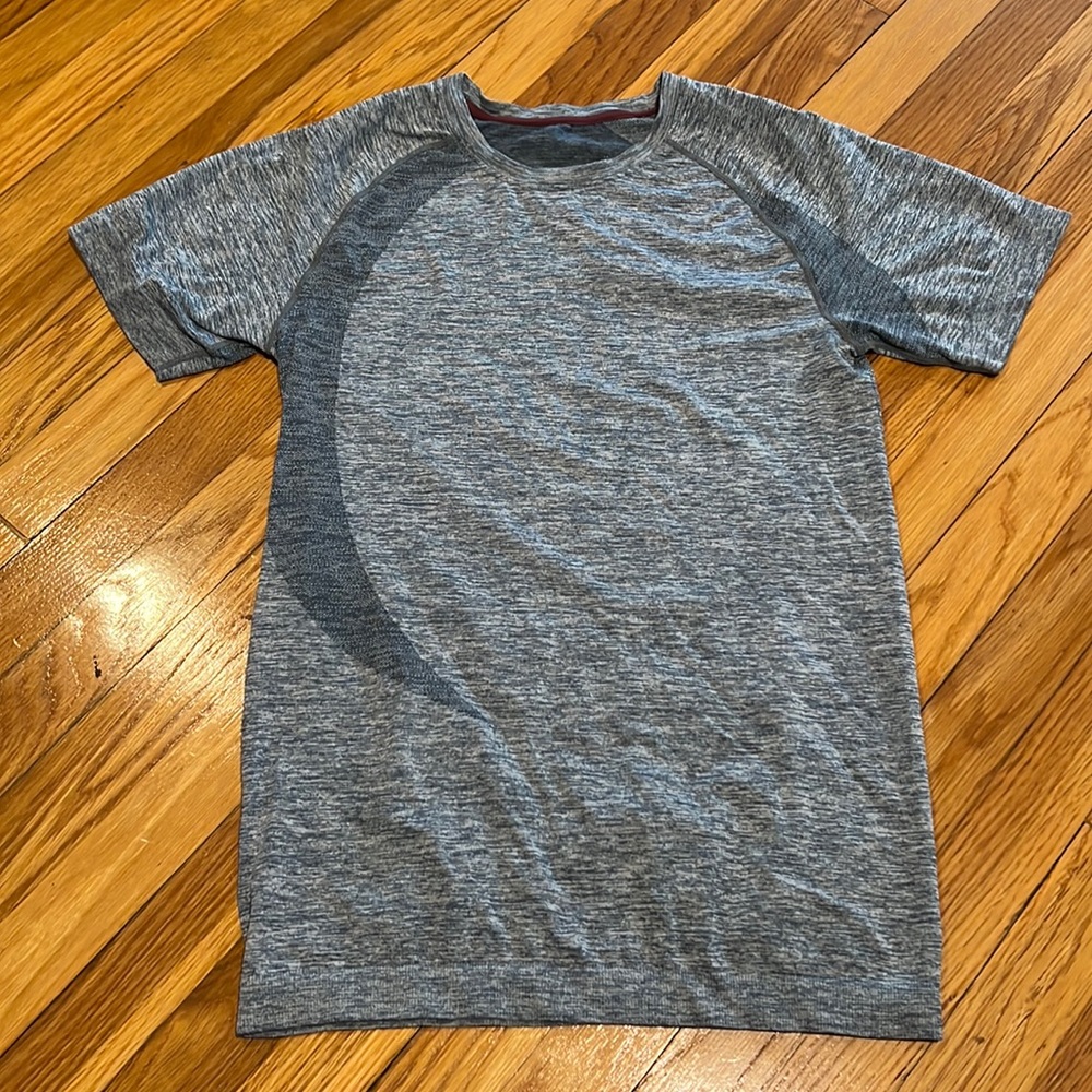 Men’s Coolmax Activewear Shirt (M)